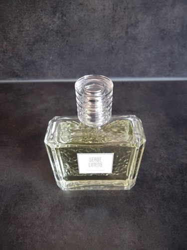 Serge lutens parfum eau de - ., l'eau