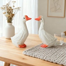 Statue oie en résine blanche