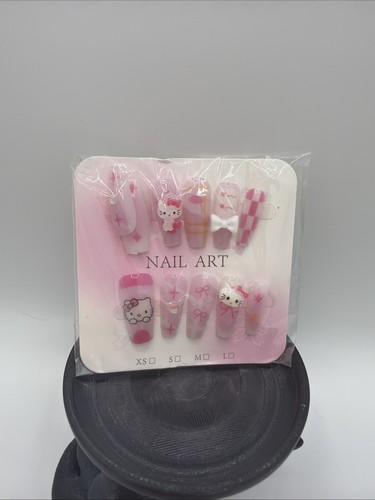 Capsules ongles pièces - capsules,