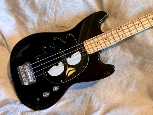 Fender squier badtz - squier, badtz-maru