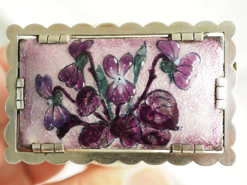 Grande broche ancienne - grande, art