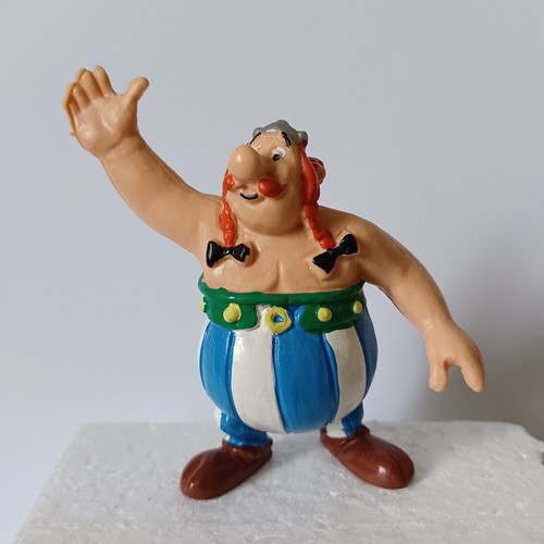 Très rare figurine bully - rare,