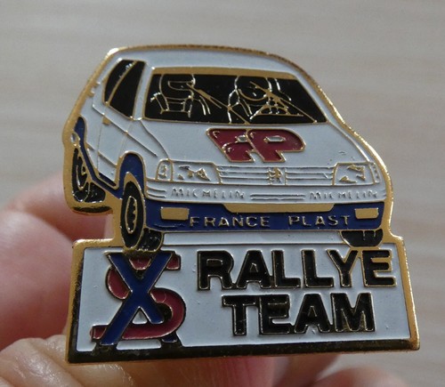 Rare pin voiture rallye - voiture,