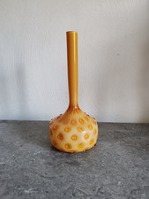 Vase à bourgeons vintage Empoli en verre ambré italien, motif capsule. Années 60