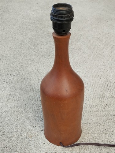 Pied lampe bois sculpte - lampe,