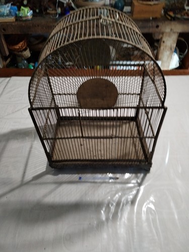 Cage oiseaux fer - cage, a