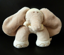 17. DOUDOU PELUCHE NOUKIE'S