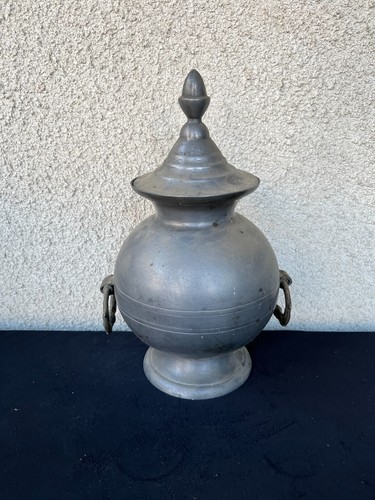 Vase urne étain ancien - étain,