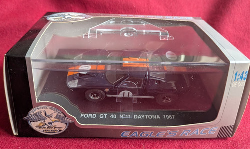 Universal hobbies ford - 1/43,