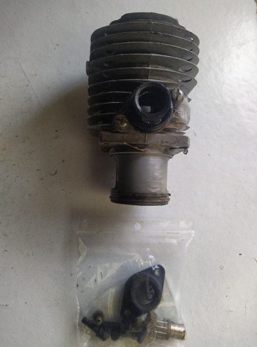 Cylindre piston pour - piston,