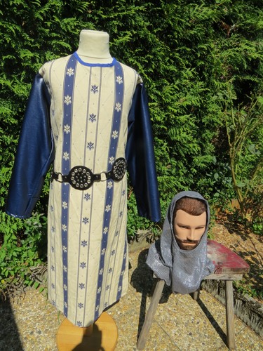 Costume robe théâtre - costume,