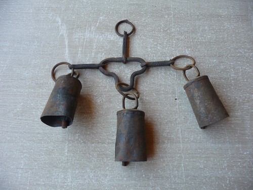 Cloches betail sonnailles - cloches,