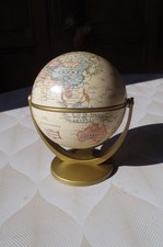 Globe terrestre. 9,5 cm