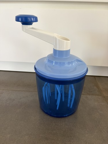 Tupperware speedy chef a - -,
