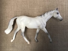 Breyer Classic Horse Light Grey Selle Francais Warmblood Mare #941 Horse Model
