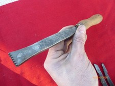 outil ancien de tour à bois