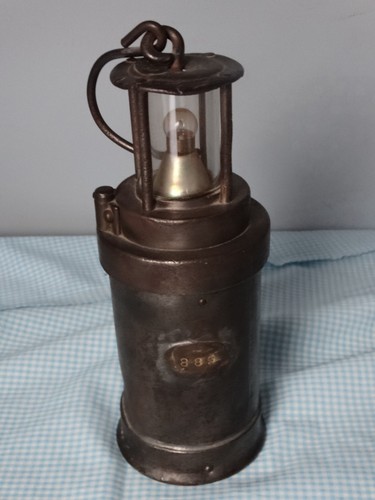 Authentique ancienne lampe - authentique,