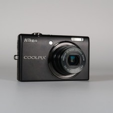 Nikon Coolpix S570 12.0MP