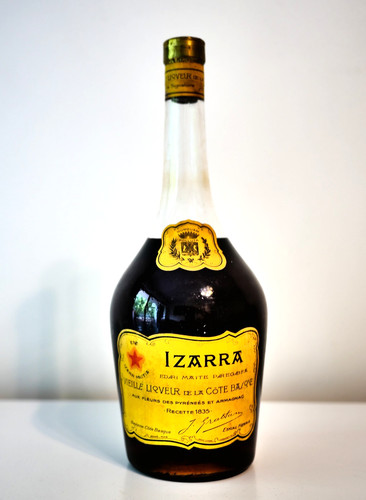 Liqueur izarra jaune - liqueur,