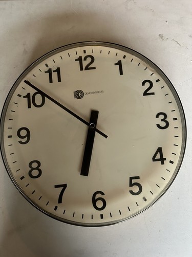 Horloge industrielle ancienne - horloge,