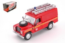 MODÈLE DE VOITURE STATIQUE