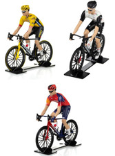 Lot 3 Figurines Coureurs