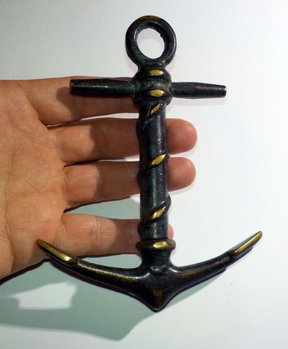Enorme ancre tire bouchon - enorme,