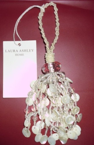 Laura ashley perles - laura,