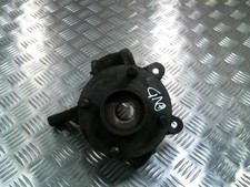 Pivot de moyeu avant droit