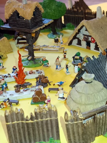 Grand village astérix - grand,