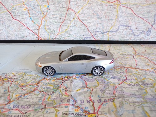 Jaguar grise schuco 43 - xk, 1/43