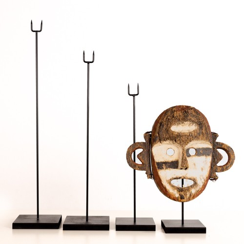 Socle pour masque support - socle,