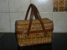 ANCIEN PANIER DE MARCHE A OEUF