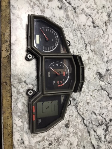 Aprilia caponord etv1000 - 02,