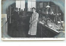 PARIS - The Sorbonne, Laboratory of General Chemistry, workroom - - 17782