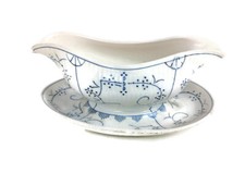 Villeroy Boch copenhague Motif Blue white Gravy boat Sauce Boat marked 20s antiq
