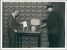 1910 Colombophilia reception mail pigeons travelers photo old war