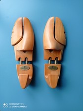 Paire d'embauchoirs Weston 41M