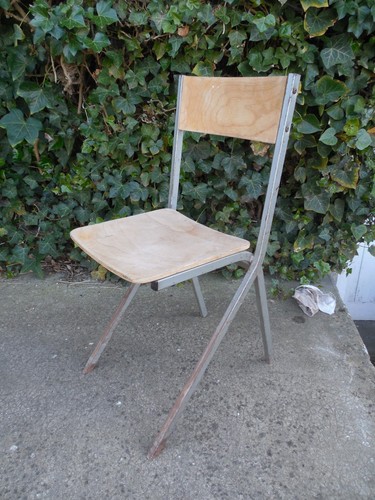 Chaise enfant pietement - chaise,