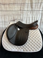 CWD 17.5  Jump Saddle SE02