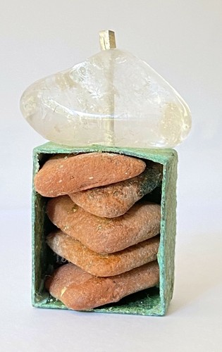 Broche maison avec toit - gelé,
