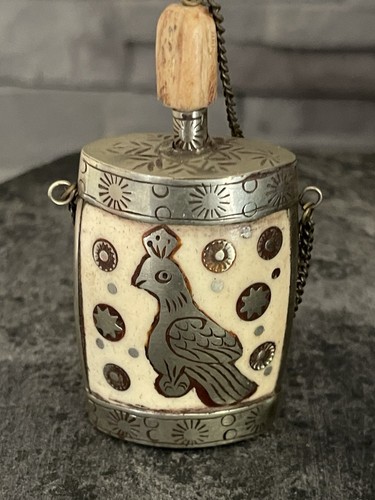 Tabatière métal gravé