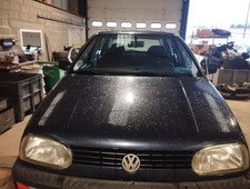 Capot VOLKSWAGEN GOLF 3