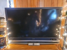 SONY T.V. 3ft10in Long, 32in