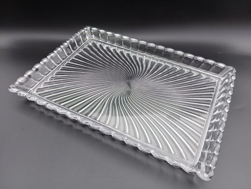 Plateau baccarat signé - plateau,