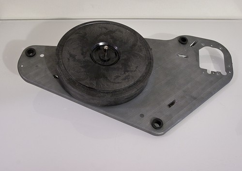 Sous chassis contre - et,