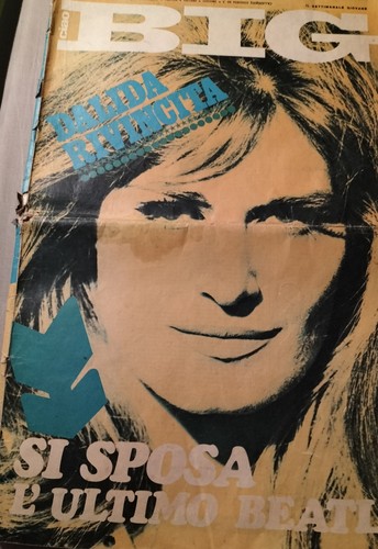 Dalida très grand magazine - très,