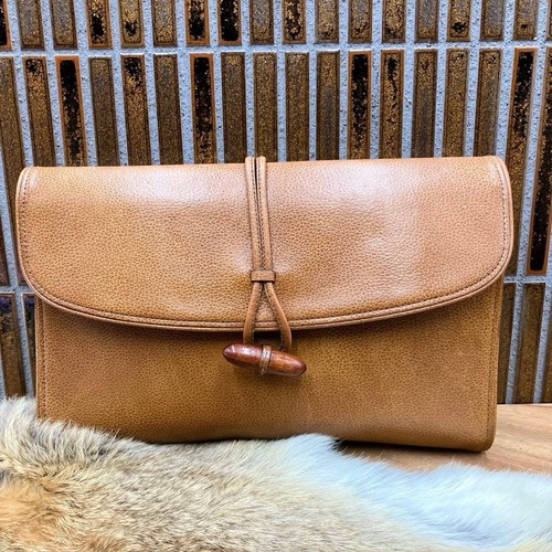 Sac pochette cuir - en, yves
