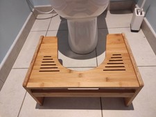 TABOURET EN BOIS POUR WC POUR