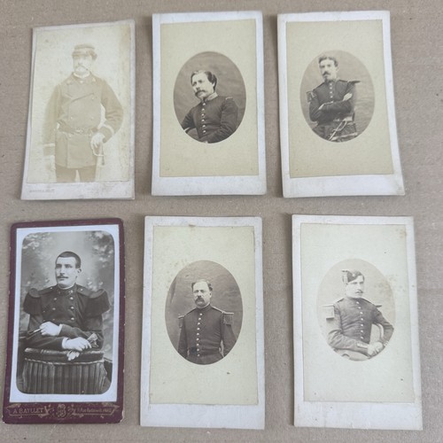 Lot photos cdv - 6, militaires